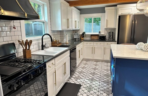 Tulsa Casa | Cozy and Comfortable Downtown Retreat!