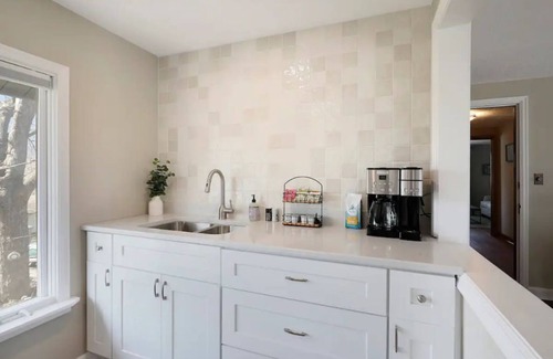 New Prague Apartamento | Cozy and Comfortable New Prague Suite