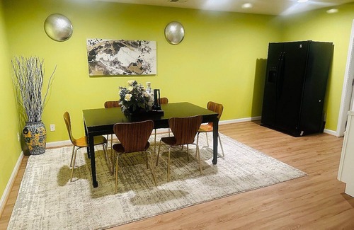 Lorton Casa | Cozy and Convenient 2-Bedroom Basement in Lorton