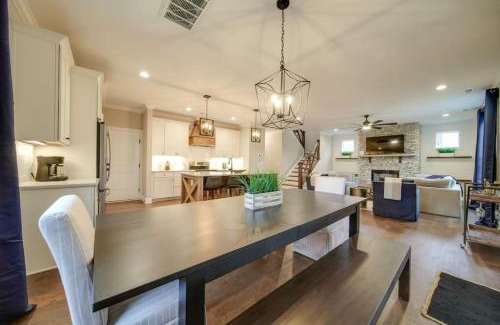 Belmont Casa | Cozy and Immaculate 4BR Modern Farmhouse Retreat