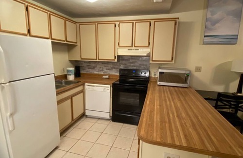 Tallahassee Casa | Cozy and just upgraded Townhouse Near Parks, lakes, trails and Universities