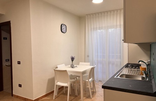 Fuscaldo Apartamento | Acogedor y moderno apartamento junto al mar.