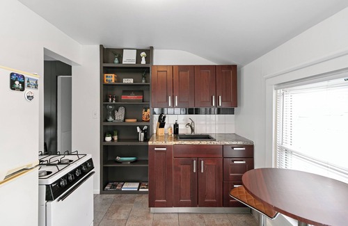Berkley Apartamento | Cozy and Quaint 1 Bedroom Home