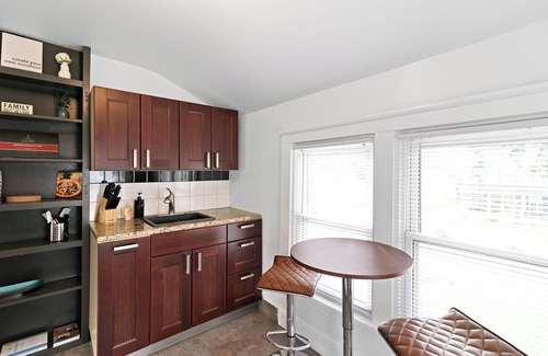 Berkley Apartamento | Cozy and Quaint 1 Bedroom Home