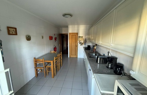 Portela Condominio | Cozy and Quiet Apartment near the Center