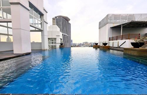 Menteng Apartamento | Cozy and Stategic 1 at cikditiro 1BR pool,gym,wifi By LS
