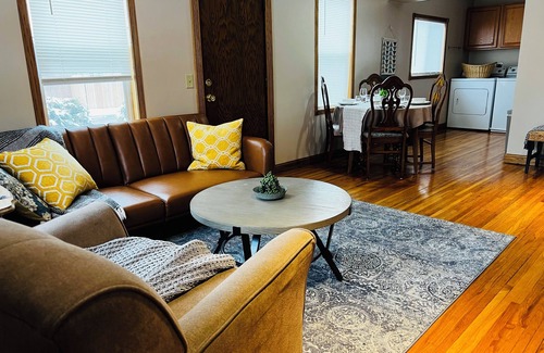 Thief River Falls Casa | Cozy and Stylish Retreat