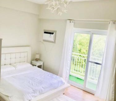 Mactan Export Processing Zone Apartamento | Cozy and Sunny Apartment near to Mactan Cebu International Airport - Amani Grand Resort & Residences