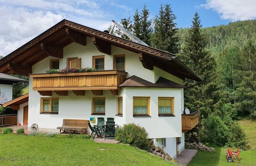 Kartitsch Apartamento | Wohlfühl-Angererhof: Cerca de las Tres Cimas - Monte Paterno (4P) - AMIGABLE