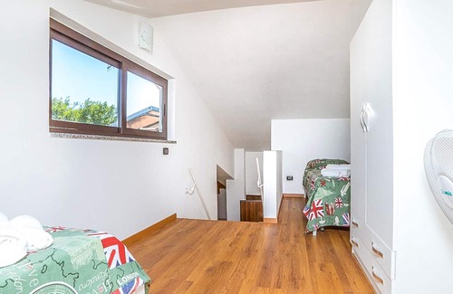 Policastro Bussentino Apartamento | Alojamiento de 3 habitaciones en Policastro Bussentino