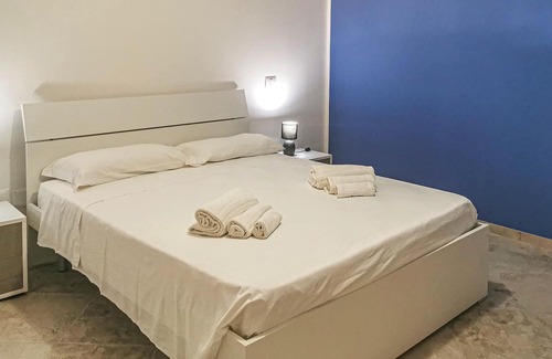 Policastro Bussentino Apartamento | Alojamiento de 2 habitaciones en Policastro Bussentino