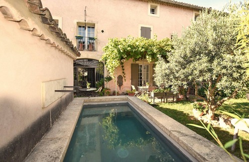Morieres-les-Avignon Apartamento | Acogedor apartamento en.