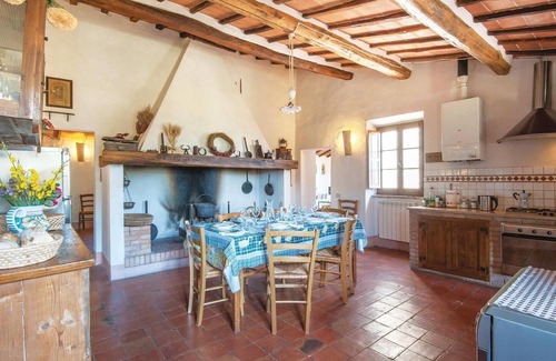 San Quirico d'Orcia Apartamento | Acogedor apartamento en S. Quirico.