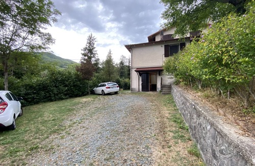 Sant'Andrea Pelago Apartamento | Cozy apartment with garden, pets allowed