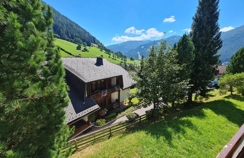 Untertschern Apartamento | Cozy Apartment With Mountain View