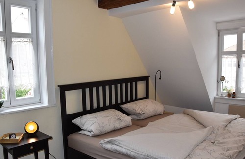 Bad Rodach Apartamento | Cozy apartment (56sqm) with a view of the historic Bad Rodach market