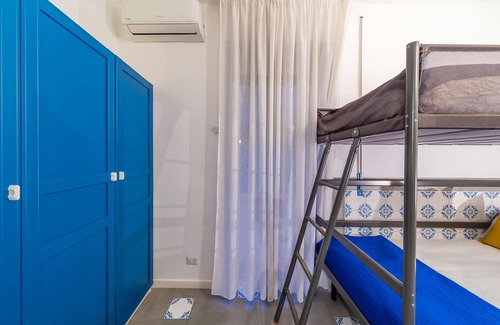 Quartieri Spagnoli Apartamento | Cozy Apartment ai Quartieri Spagnoli by Wonderful Italy