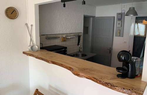 Saint-Denis Casa | Cozy apartment, air-conditioned, near CHU, city center, coastal entrance (beaches)