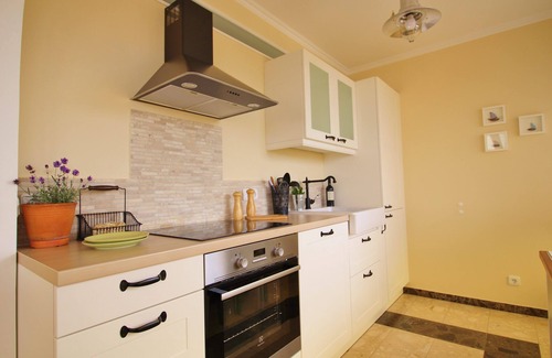 Kastela Apartamento | Acogedor apartamento Ane con vistas al mar, cerca de Split