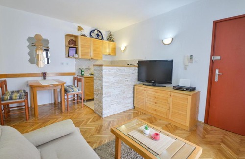 Maini Apartamento | Cozy apartment Bu2