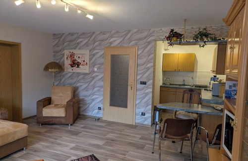 Eilenburg Apartamento | Apartamento nuevo y acogedor, céntrico y tranquilo; Feria en unos 25 minutos alcanzables