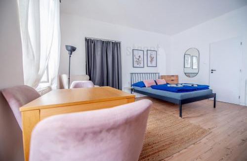 Liben Apartamento | Cozy apartment close to Palmovka