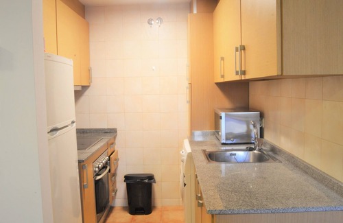 Esterri D'Aneu Apartamento | Apartamento acogedor con una gran chimenea