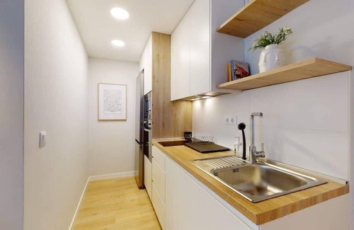 Recoletos Apartamento | Apartamento Acogedor para Trabajo y Viaje en Recoletos