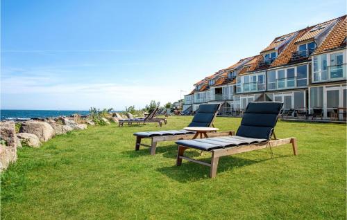 Sandvig Apartamento | Cozy Apartment In Allinge With Kitchen