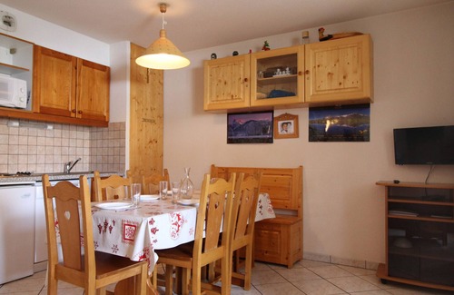 Aussois Apartamento | Apartamento acogedor en Aussois, 6 personas, incluye parking