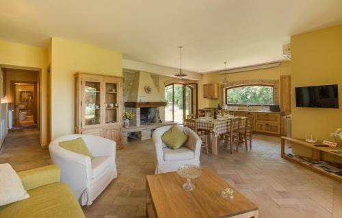 Avigliano Umbrio Apartamento | Cozy Apartment In Avigliano Umbro