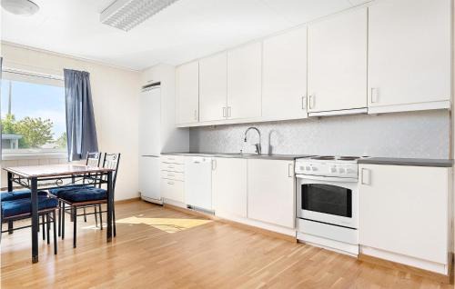 Egersund Apartamento | Cozy Apartment In Egersund