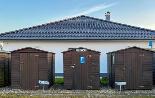 Elmenhorst/Lichtenhagen Apartamento | Cozy Apartment In Elmenhorst With Wifi