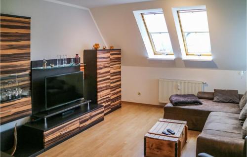 Elmenhorst/Lichtenhagen Apartamento | Cozy Apartment In Elmenhorst With Wifi
