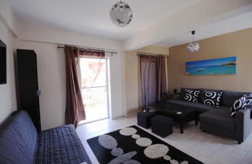 Flogita Apartamento | Cozy apartment in Greece