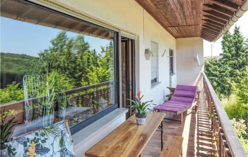 Grenderich Apartamento | Cozy Apartment In Grenderich With Wifi