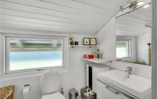 Bork Havn Apartamento | Cozy Apartment In Hemmet With Sauna