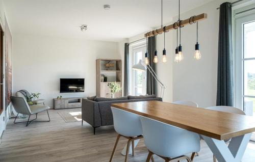 Kamperland Apartamento | Cozy Apartment In Kamperland With Wifi