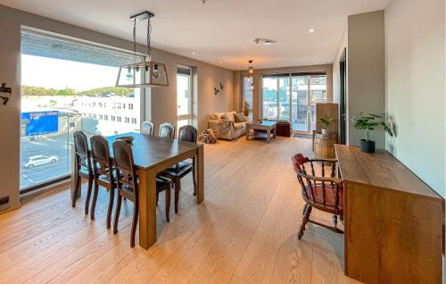 Kristiansand Apartamento | Cozy Apartment In Kristiansand S