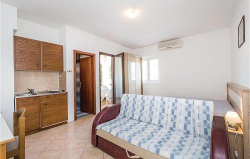 Mandre Apartamento | Cozy Apartment In Mandre With Wifi