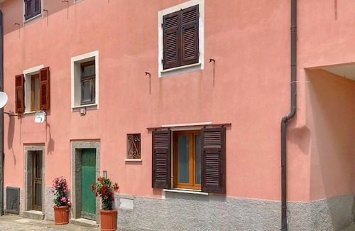 Comeglio Apartamento | Acogedor apartamento en Moneglia con.