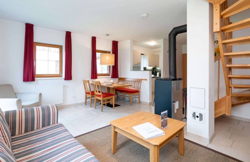 Obertraun Apartamento | Cozy Apartment in Obertraun With Pool
