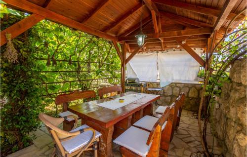 Municipality of Omisalj Apartamento | Cozy Apartment In Omisalj With Wifi