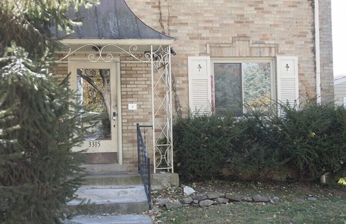 Roselawn Finance Apartamento | Cozy Apartment in Pleasant Ridge