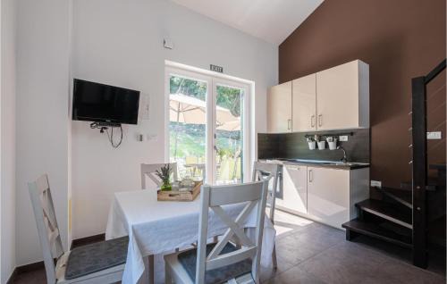 Porozina Apartamento | Cozy Apartment In Porozina With Wifi