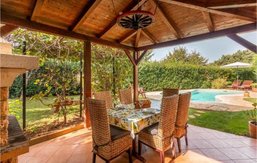 Vinkuran Apartamento | Cozy Apartment In Pula With Wifi