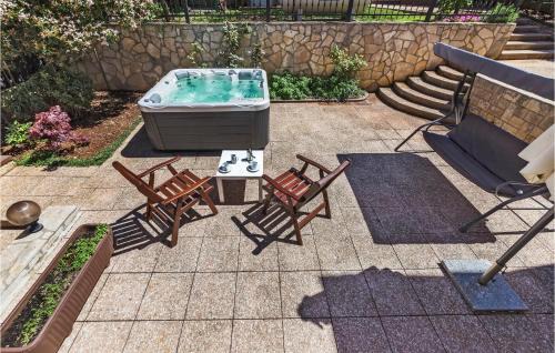 Vinkuran Apartamento | Cozy Apartment In Pula With Wifi