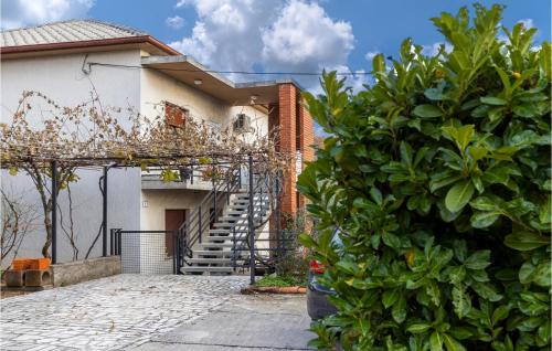 Rijeka Apartamento | Cozy Apartment In Rijeka With Wifi