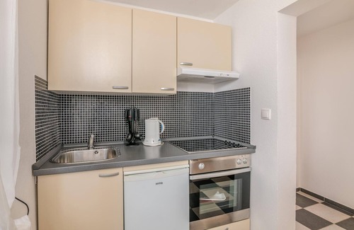 Stara Baska Apartamento | Acogedor apartamento en Stara Baska