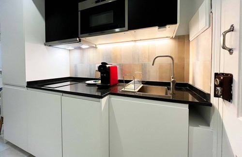 San Vicente Apartamento | Cozy Apartment in Sevilla Center. Baños IV